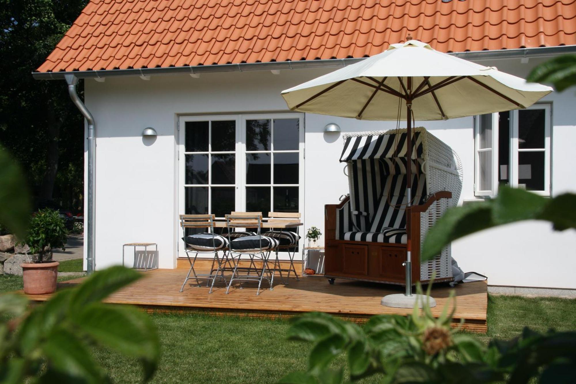 Sealounge Villa Dassow Exterior photo